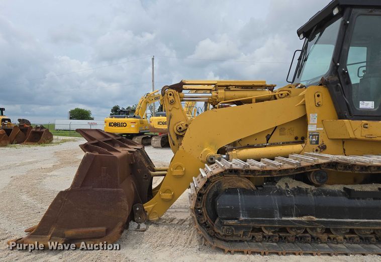 image for item ED2145 2005 Caterpillar 973C track loader