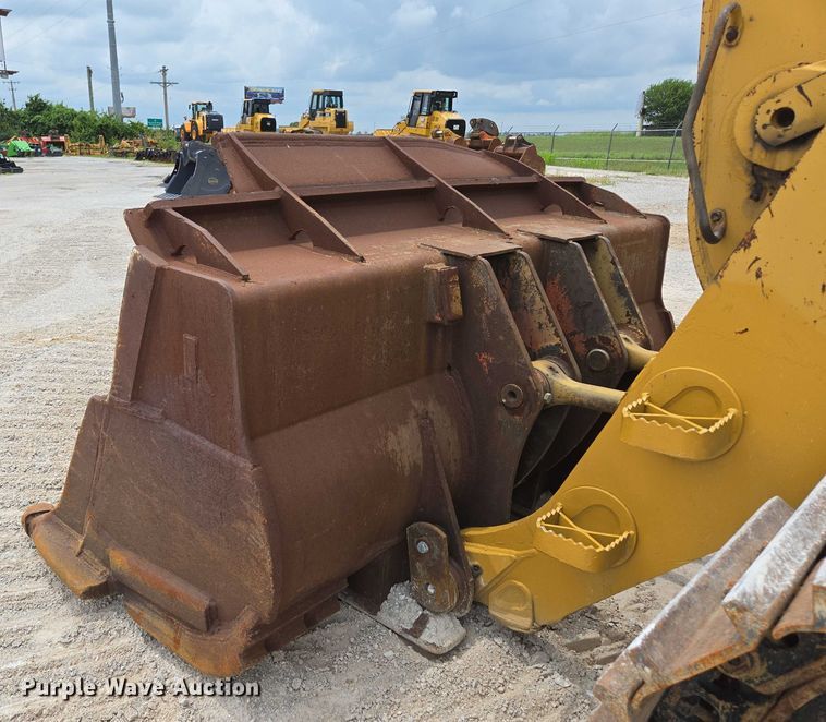 image for item ED2145 2005 Caterpillar 973C track loader