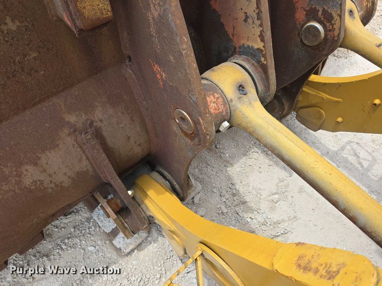 image for item ED2145 2005 Caterpillar 973C track loader