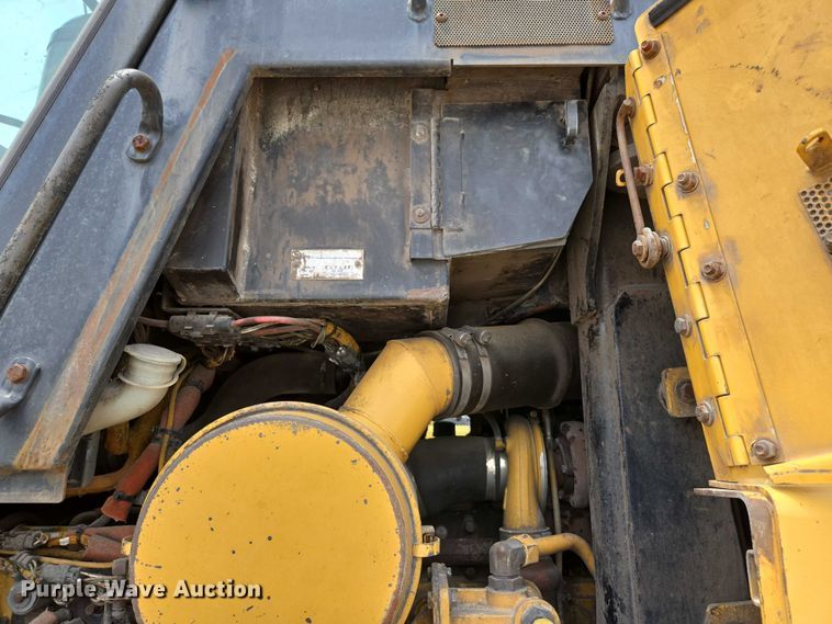 image for item ED2145 2005 Caterpillar 973C track loader