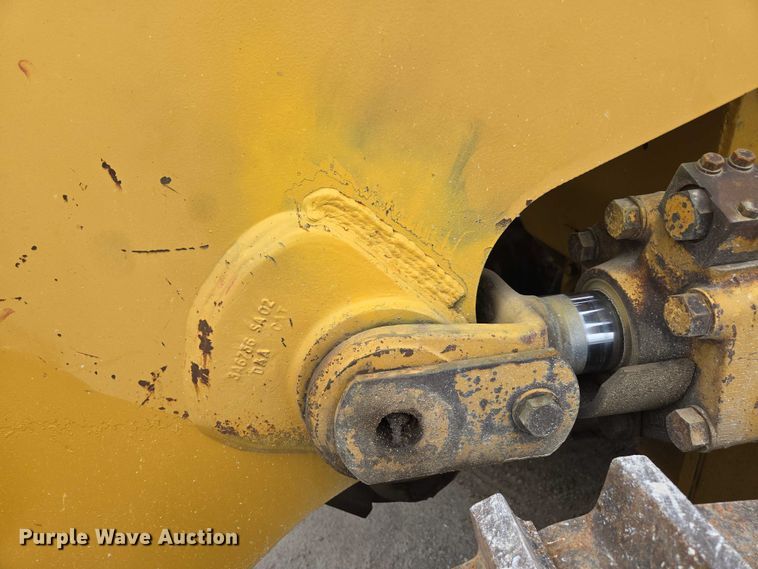 image for item ED2145 2005 Caterpillar 973C track loader