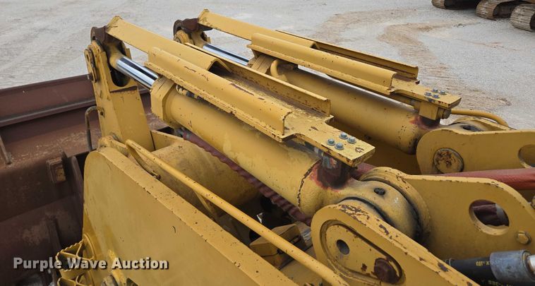 image for item ED2145 2005 Caterpillar 973C track loader