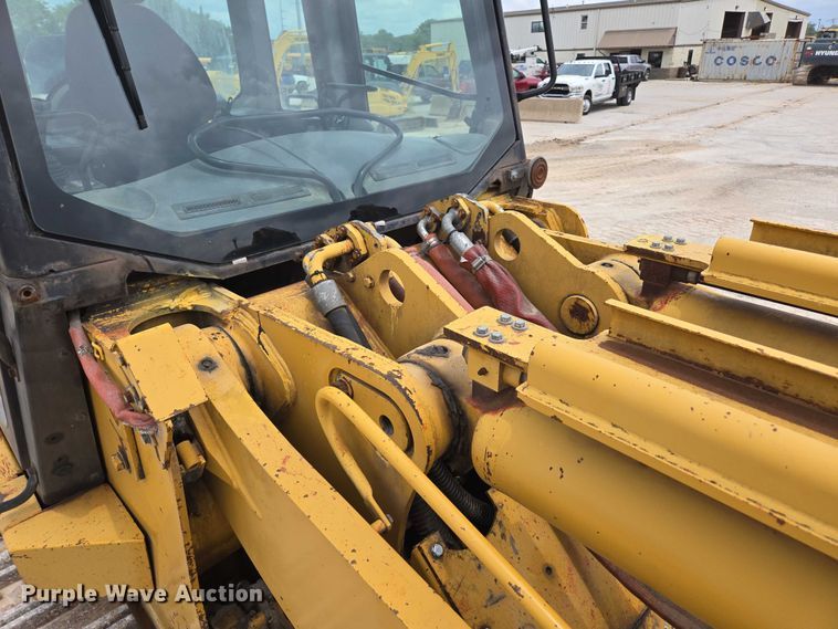 image for item ED2145 2005 Caterpillar 973C track loader