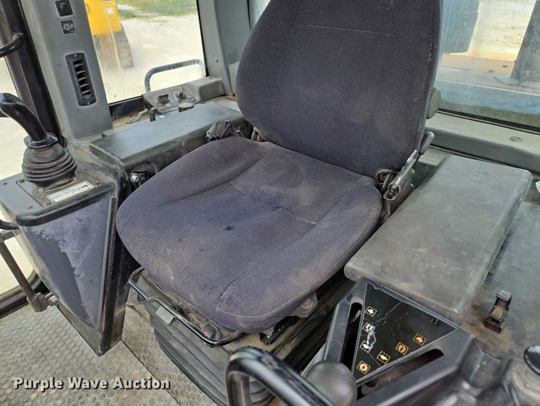 image for item ED2145 2005 Caterpillar 973C track loader