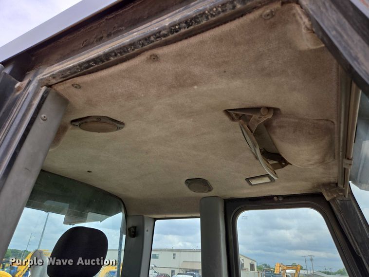 image for item ED2145 2005 Caterpillar 973C track loader