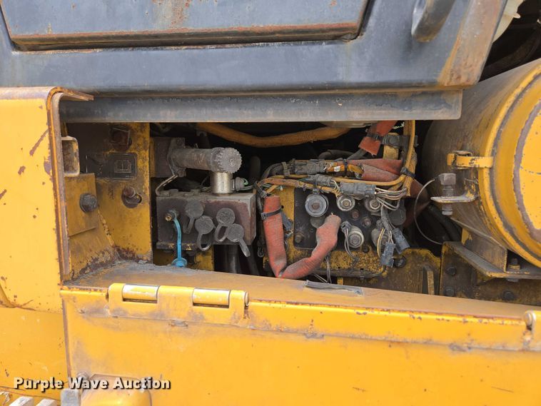 image for item ED2145 2005 Caterpillar 973C track loader