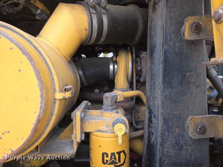 image for item ED2145 2005 Caterpillar 973C track loader