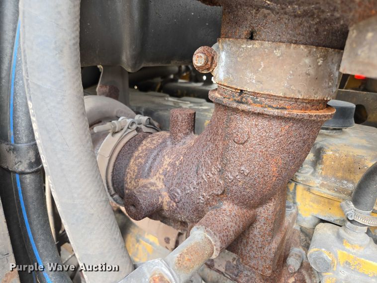 image for item ED2145 2005 Caterpillar 973C track loader