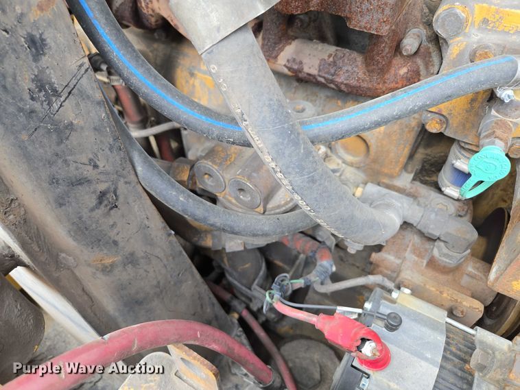 image for item ED2145 2005 Caterpillar 973C track loader