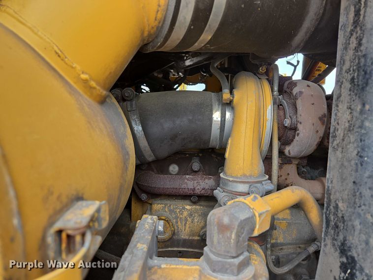 image for item ED2145 2005 Caterpillar 973C track loader