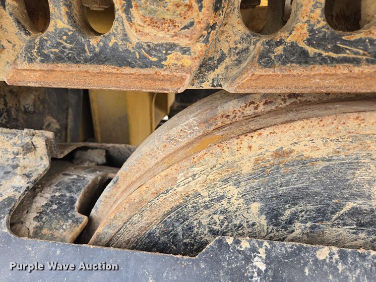 image for item ED2145 2005 Caterpillar 973C track loader