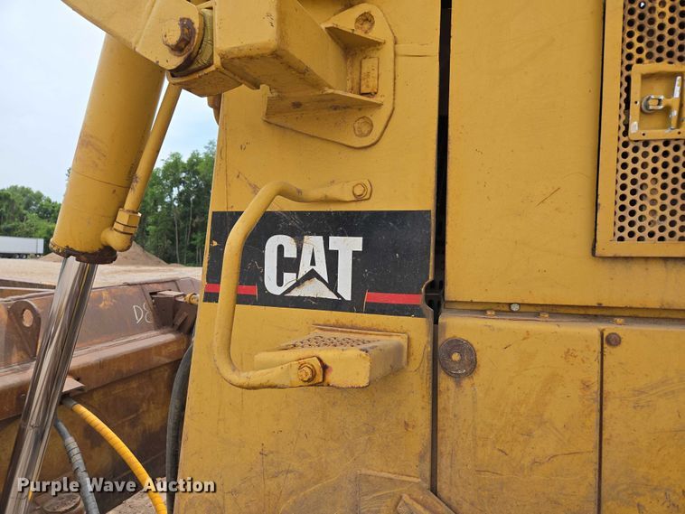 image for item ED2146 1992 Caterpillar D8N dozer