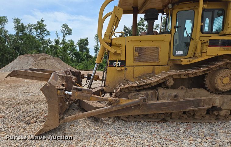 image for item ED2146 1992 Caterpillar D8N dozer