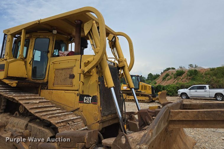 image for item ED2146 1992 Caterpillar D8N dozer