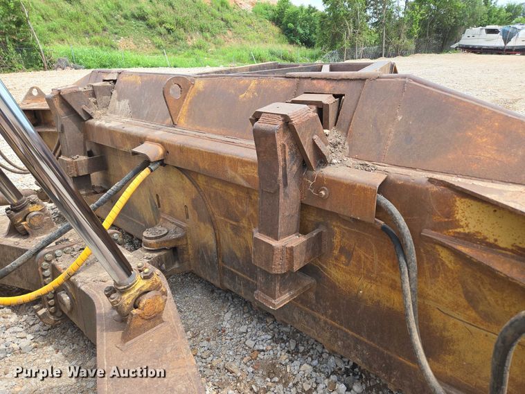 image for item ED2146 1992 Caterpillar D8N dozer