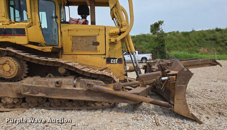 image for item ED2146 1992 Caterpillar D8N dozer