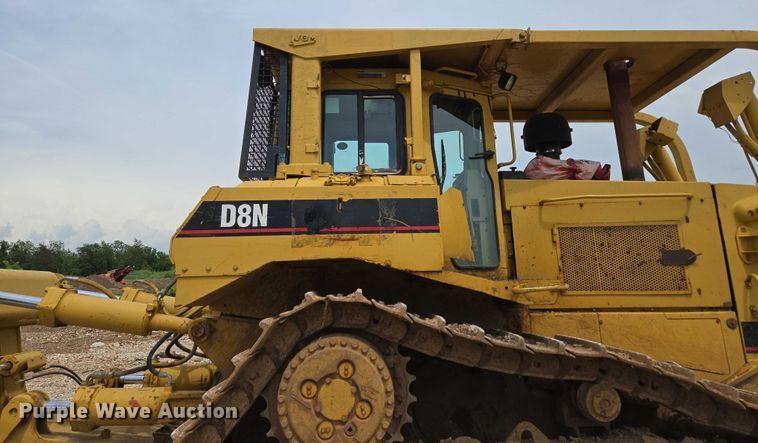 image for item ED2146 1992 Caterpillar D8N dozer