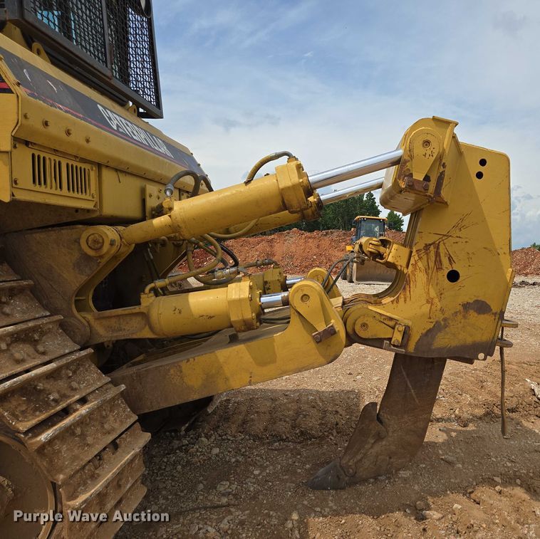 image for item ED2146 1992 Caterpillar D8N dozer