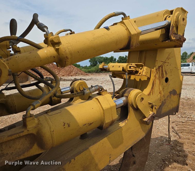 image for item ED2146 1992 Caterpillar D8N dozer