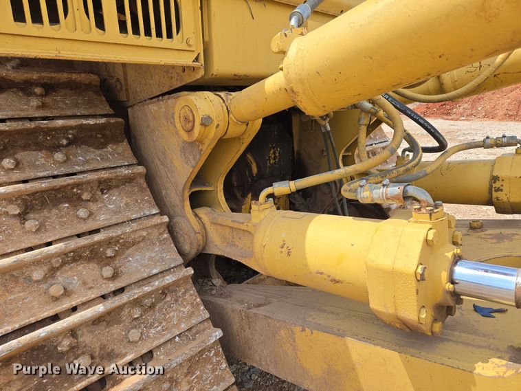 image for item ED2146 1992 Caterpillar D8N dozer
