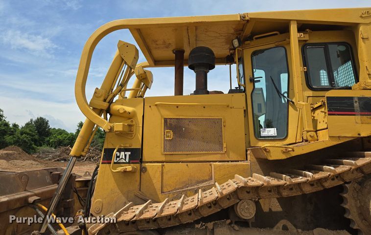 image for item ED2146 1992 Caterpillar D8N dozer