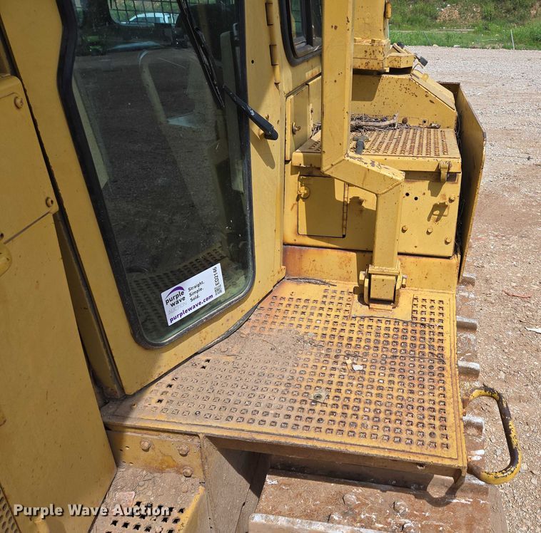 image for item ED2146 1992 Caterpillar D8N dozer