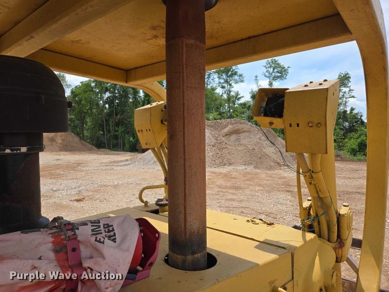 image for item ED2146 1992 Caterpillar D8N dozer