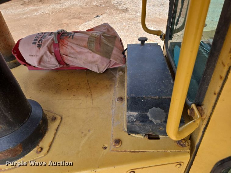 image for item ED2146 1992 Caterpillar D8N dozer