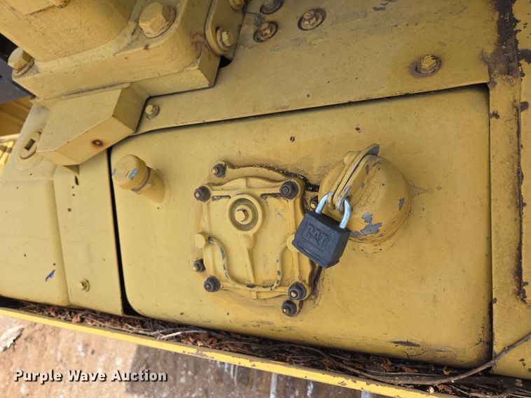image for item ED2146 1992 Caterpillar D8N dozer