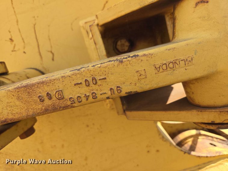 image for item ED2146 1992 Caterpillar D8N dozer