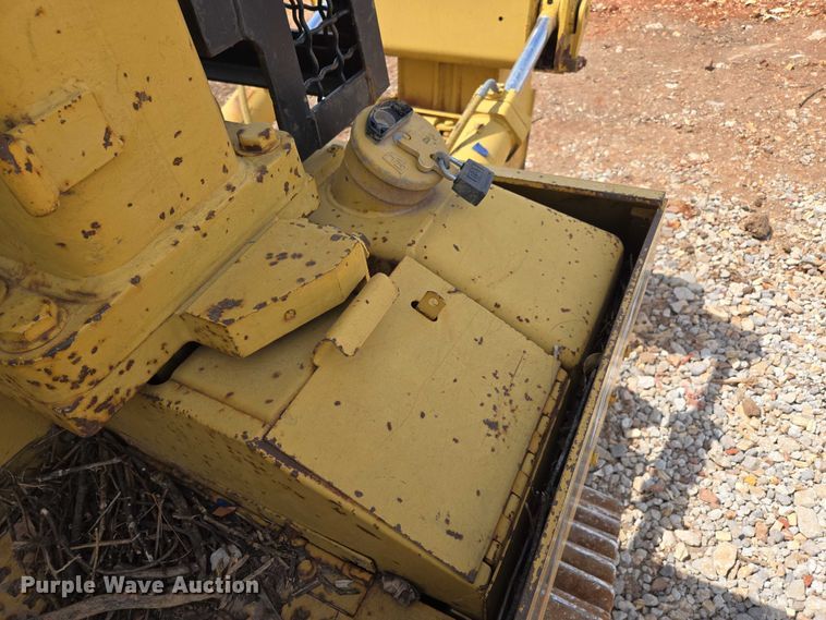 image for item ED2146 1992 Caterpillar D8N dozer