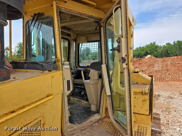image for item ED2146 1992 Caterpillar D8N dozer