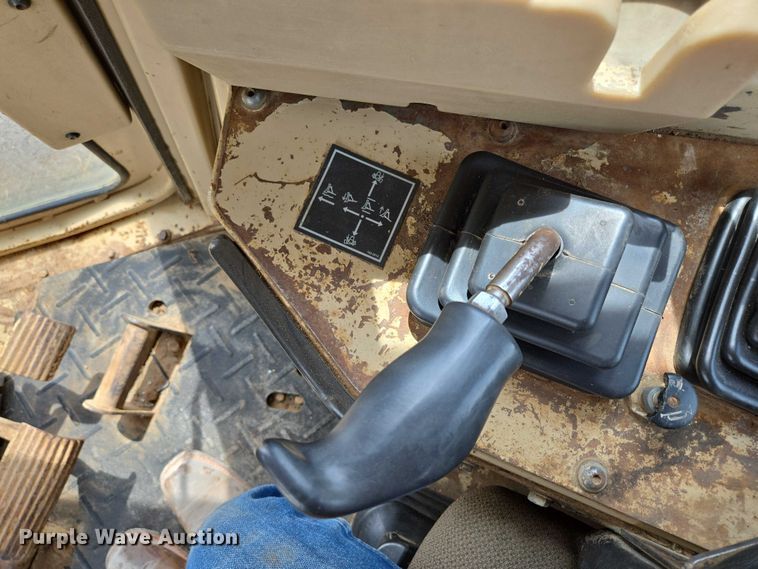 image for item ED2146 1992 Caterpillar D8N dozer