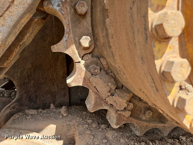 image for item ED2146 1992 Caterpillar D8N dozer