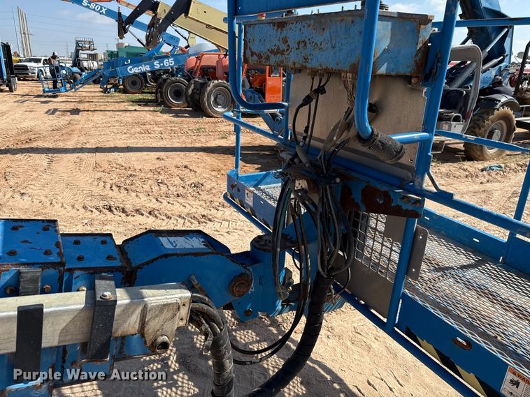 image for item ED5789 2012 Genie S-80X boom lift