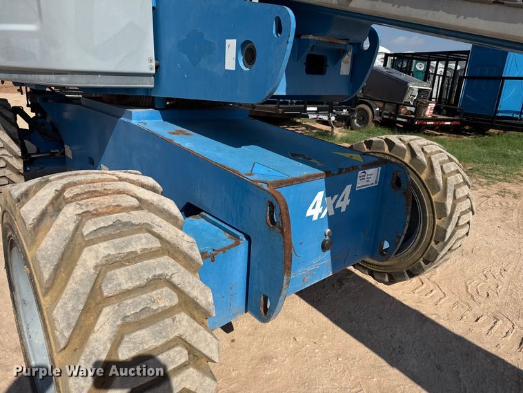 image for item ED5789 2012 Genie S-80X boom lift