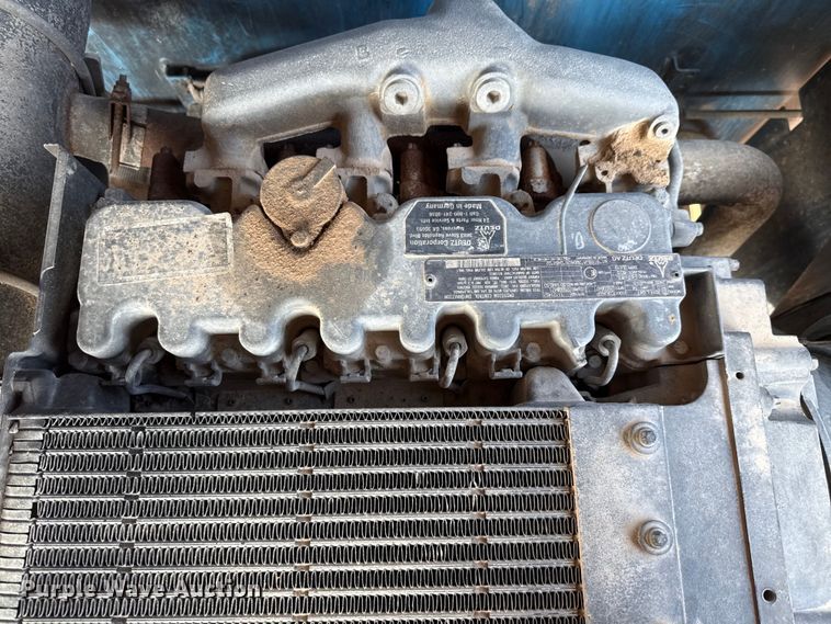 image for item ED5789 2012 Genie S-80X boom lift