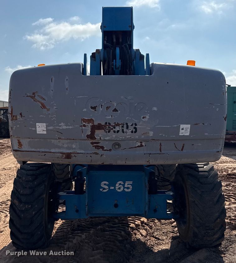 image for item ED5790 2007 Genie S-65  boom lift