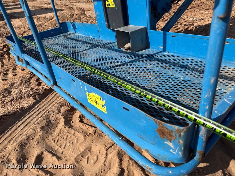 image for item ED5790 2007 Genie S-65  boom lift