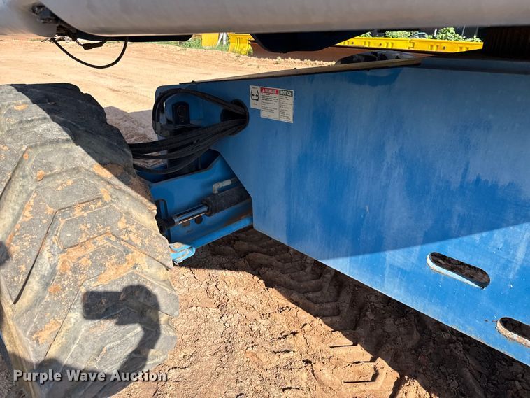 image for item ED5790 2007 Genie S-65  boom lift