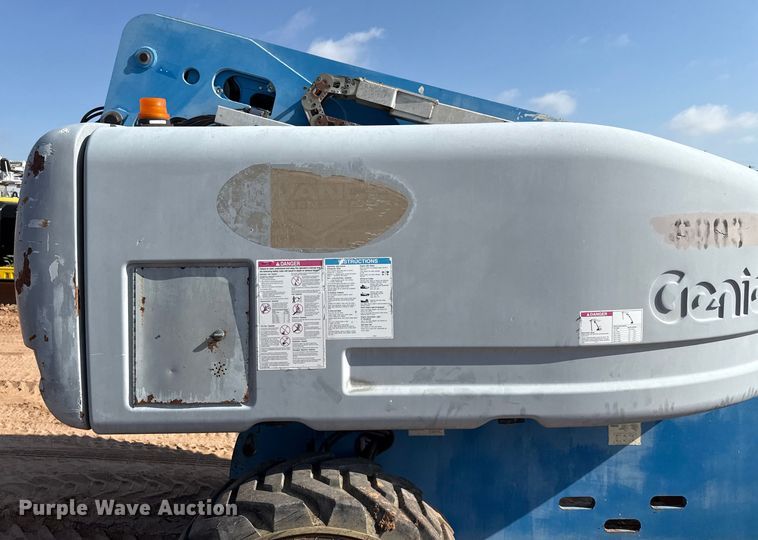 image for item ED5790 2007 Genie S-65  boom lift