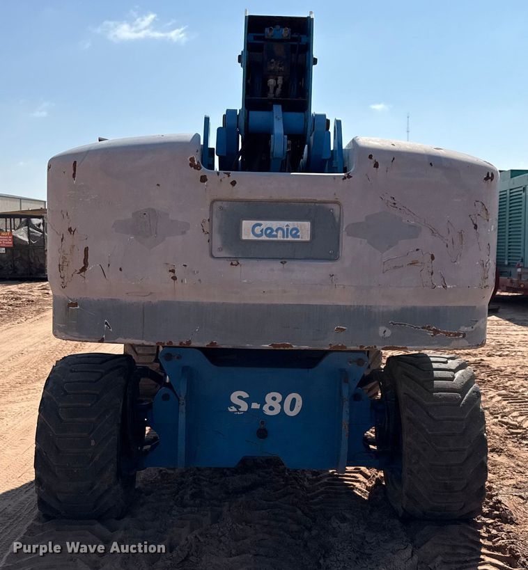 image for item ED5791 2010 Genie S-80X boom lift