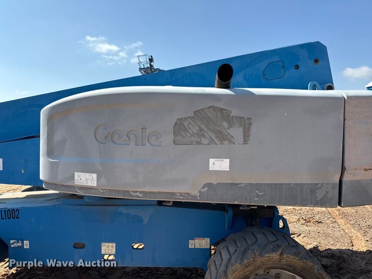 image for item ED5791 2010 Genie S-80X boom lift