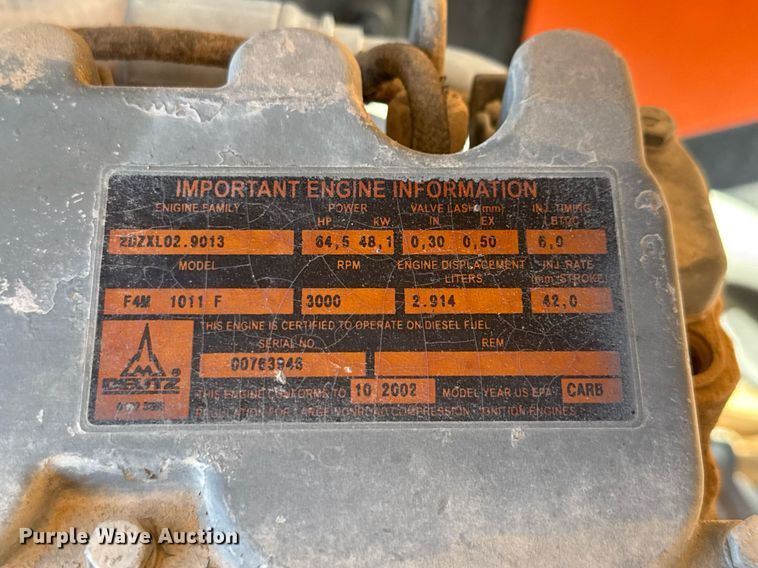 image for item ED5792 2003 JLG 600AJ boom lift