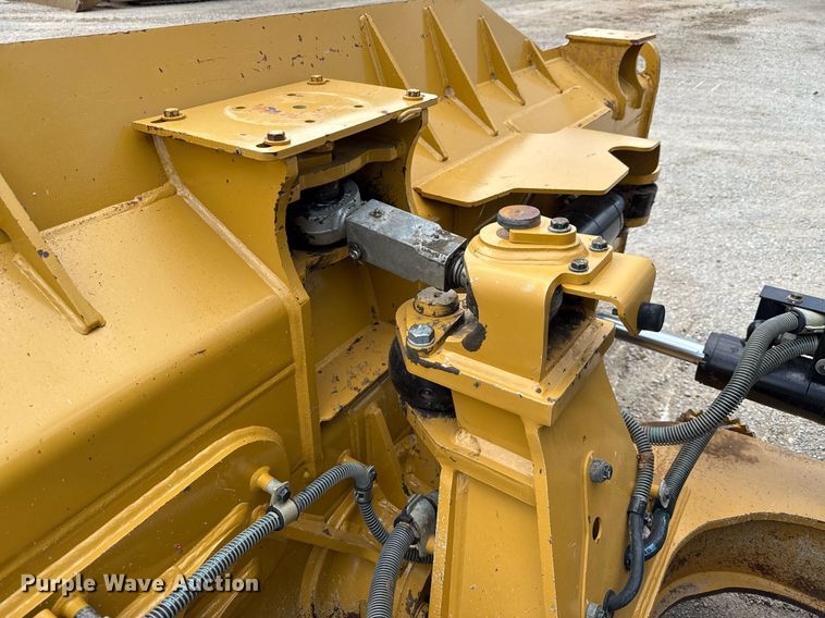 image for item ED5796 2018 Caterpillar D6K2 LGP dozer