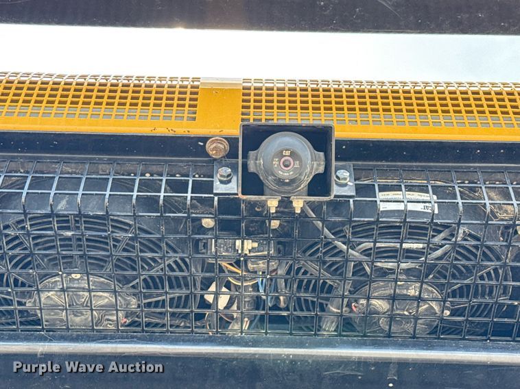 image for item ED5796 2018 Caterpillar D6K2 LGP dozer