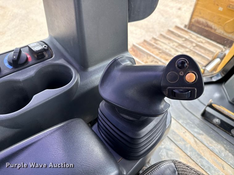 image for item ED5796 2018 Caterpillar D6K2 LGP dozer