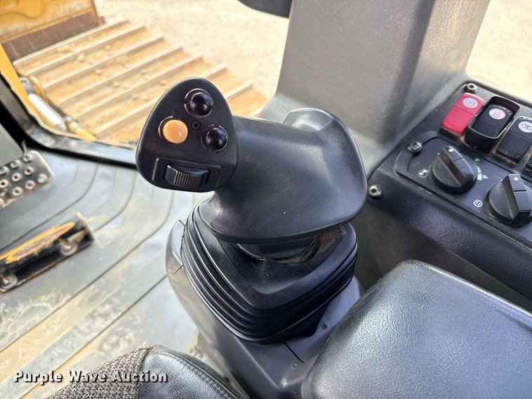 image for item ED5796 2018 Caterpillar D6K2 LGP dozer