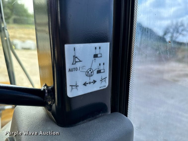 image for item ED5796 2018 Caterpillar D6K2 LGP dozer