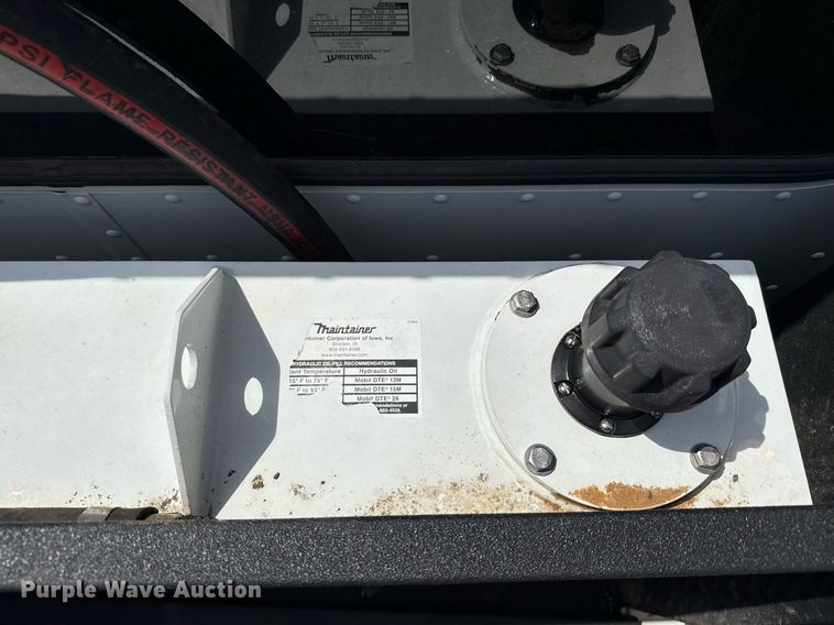 image for item ED5799 2016 Peterbilt 337 crane truck